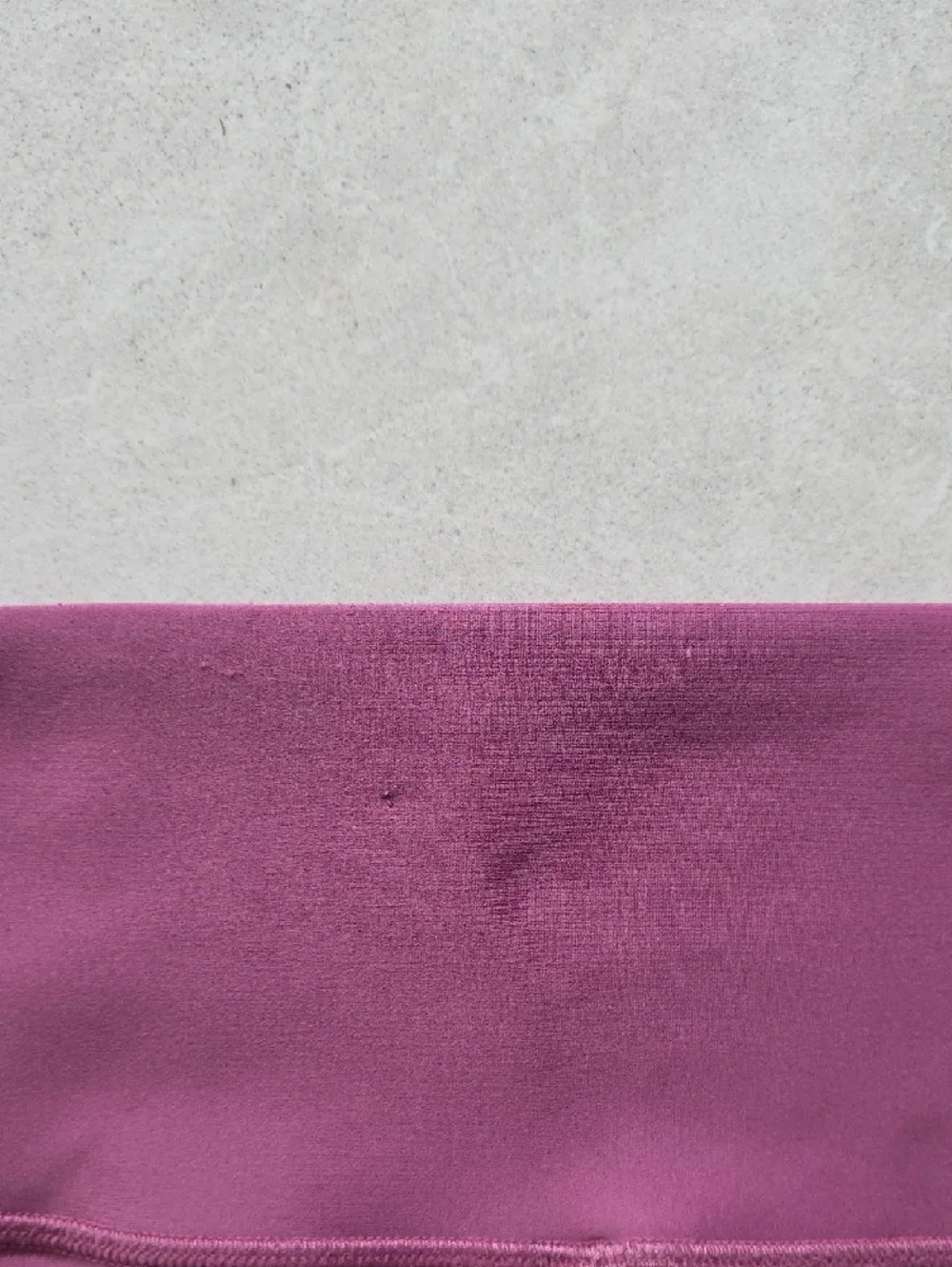 Alo Yoga Pink Leggings XXS | High-Waist Activewear | Gently Worn - Picture 7 of 8